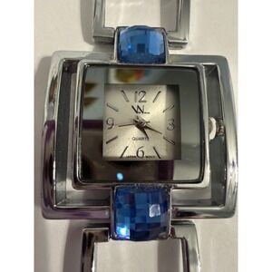 Via Nova Women's Quartz Watch‎ Silver Tone Blue Stone Square Mirror Dial Japan